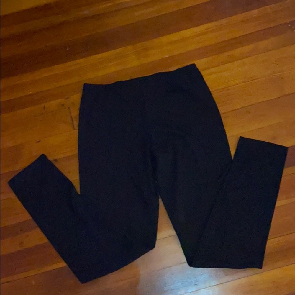 Black leggings